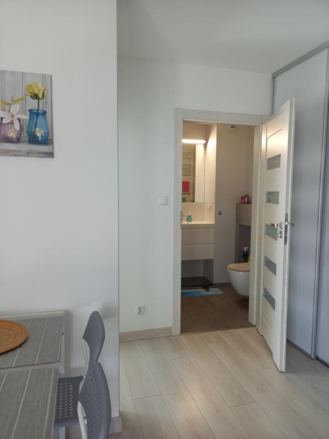 Apartament Mila Z Duzym Tarasem I Miejscem Parkingowym Kołobrzeg Exteriör bild